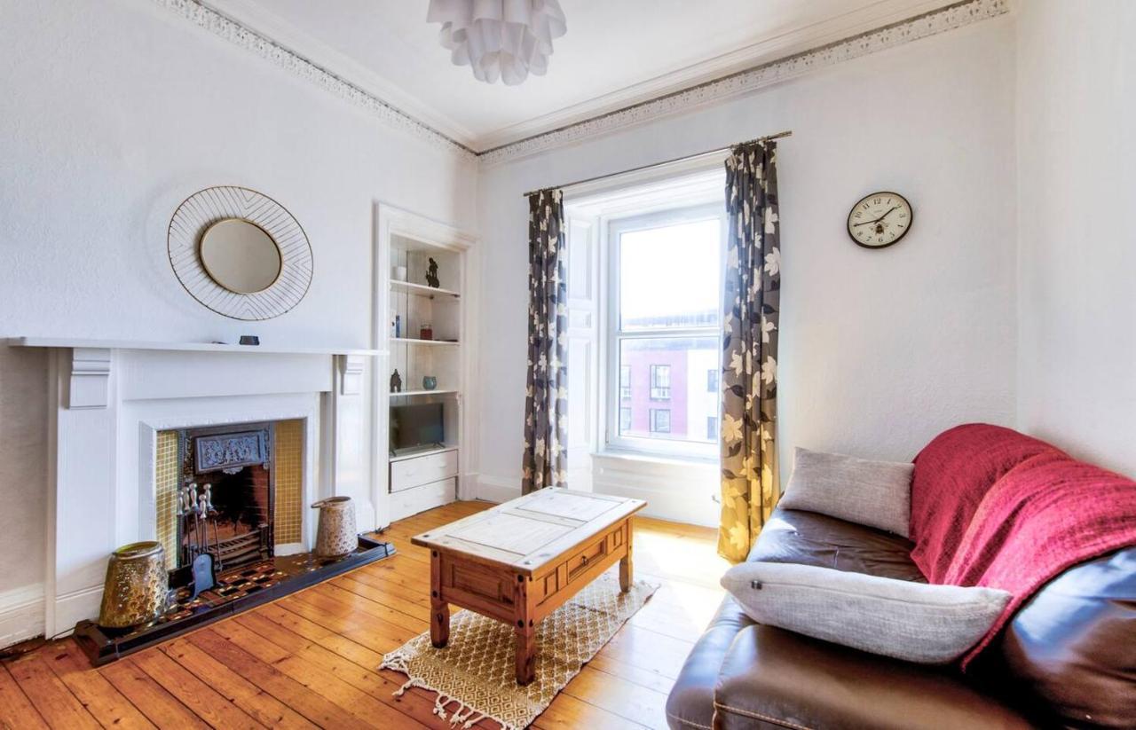 Entire Period Flat By City Centre Edinburgh Ngoại thất bức ảnh