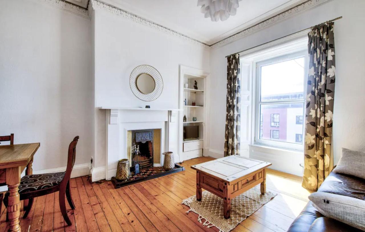 Entire Period Flat By City Centre Edinburgh Ngoại thất bức ảnh