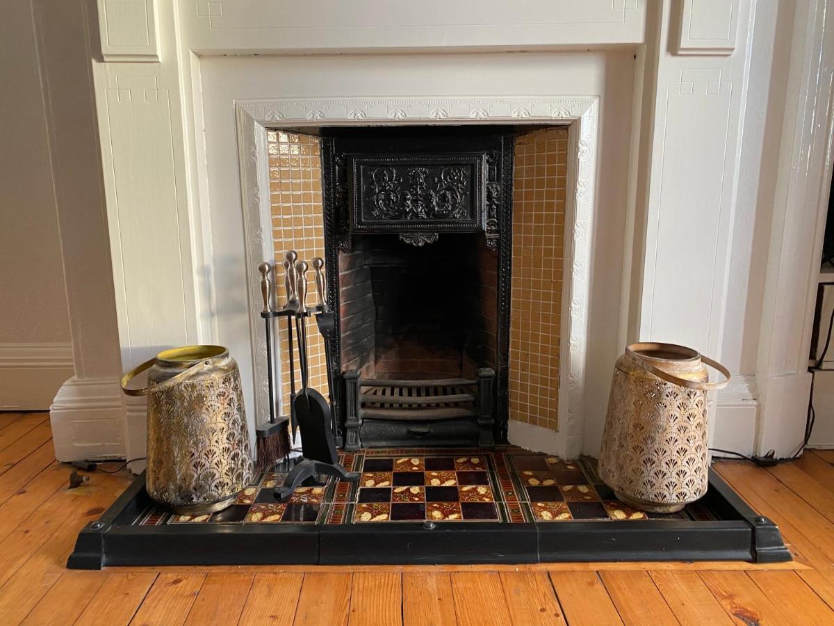 Entire Period Flat By City Centre Edinburgh Ngoại thất bức ảnh