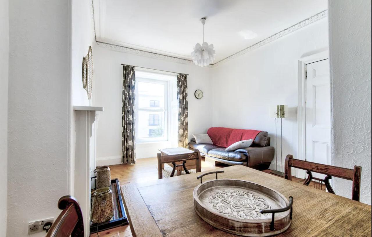 Entire Period Flat By City Centre Edinburgh Ngoại thất bức ảnh